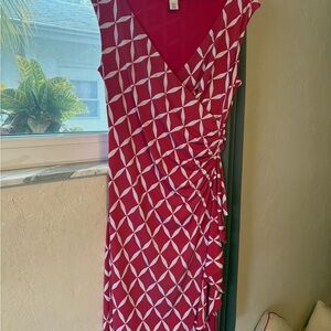 White House Black Market Red and White Asymmetrical Dress